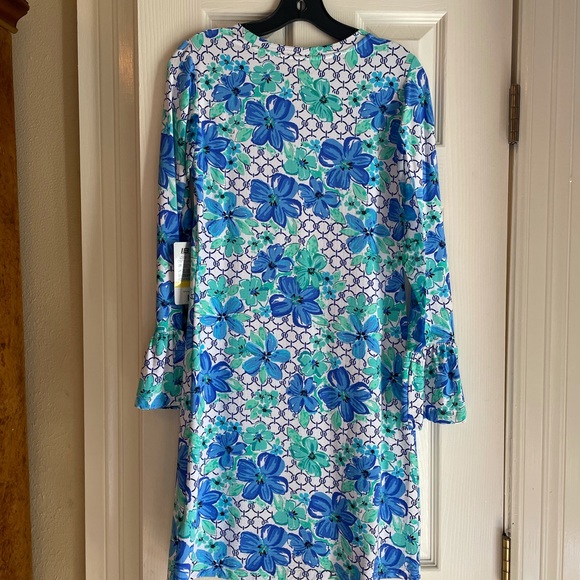 Beautiful beach dress - Picture 3 of 4